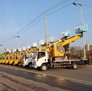 Isuzu 24m 30m 33m Aerial Work Truck Price China Aerial Work Truck Factory