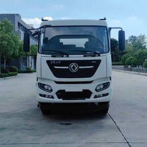 18000L Vacuum Cleaner Is 6X4 Driven, and The Engine Euro 2 3 5 6 Is Optional