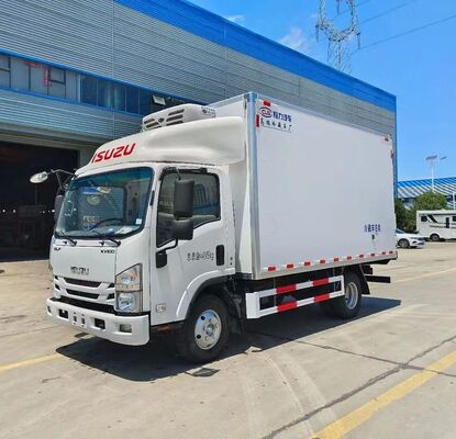 Isuzu 4X2 Refrigerated Truck for Insulated Vehicle  Food Transportation