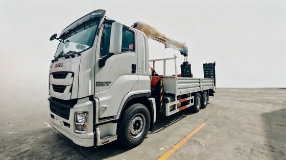 ISUZU GIGA 6x4 12 ton Cargo Crane Truck