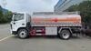 Dongfeng 4X2 Refuelling Tank Truck with 7000 Liters Capacity