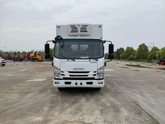 Isuzu Small Refrigerated Truck for Transporting Fruits , Vegetables , Beef