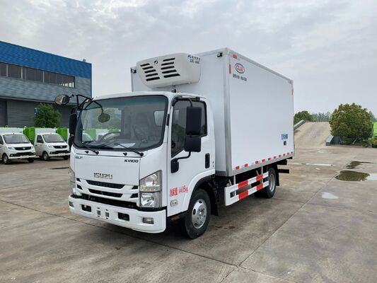 Isuzu Small Refrigerated Truck for Transporting Fruits , Vegetables , Beef