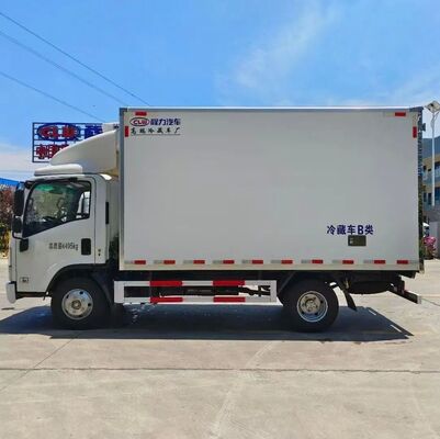 Isuzu 4X2 Refrigerated Truck for Insulated Vehicle  Food Transportation