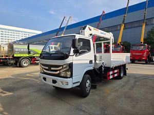 Factory Price for Sale 4X2 Drive 3.2t 4t Truck Mounted Crane Transport Vehicle