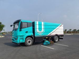 Factory Direct Sales of 18 Ton Electric New Energy Urban Road Sweeper Truck
