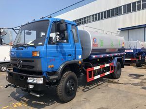 Water Truck Water Tanker for Agricultural and Industrial Use