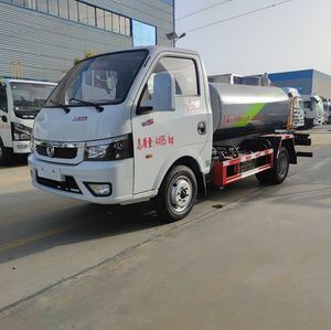 Dong Feng Mini Greening Sprinkler Truck Versatile Sprinkler Truck Manufacturers