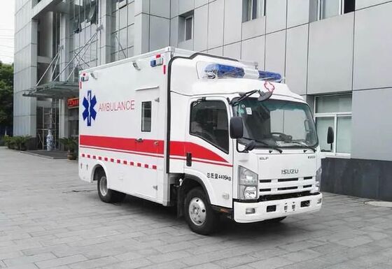 Isuzu New Designed Emergency Vehicles Hospital Rescue Ambulance with Medical Equipment for Sale