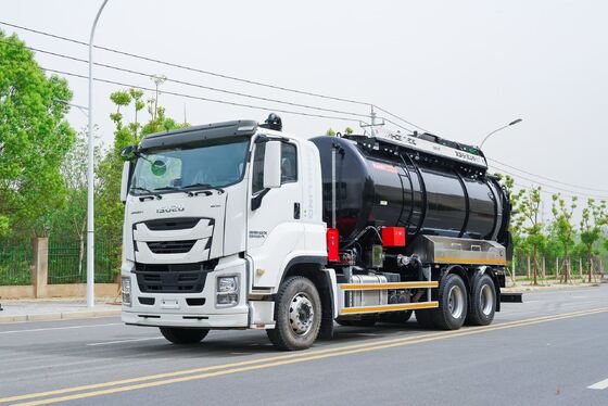 ISUZU 6X4 Septic Tank Suction Truck 22000 Liters 371HP Vacuum Sewage Truck for Efficient Waste Management