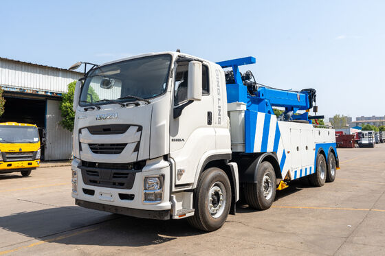 ISUZU 8x4 Drive 30 Ton Heavy Duty Wrecker Tow Truck with 380HP Engine