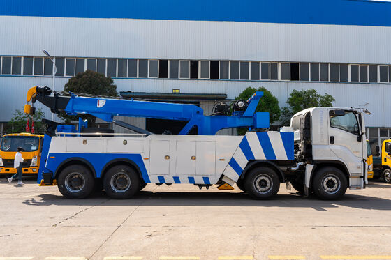 ISUZU 8x4 Drive 30 Ton Heavy Duty Wrecker Tow Truck with 380HP Engine